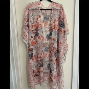 Women’s flowy floral beach coverup. Size Small.